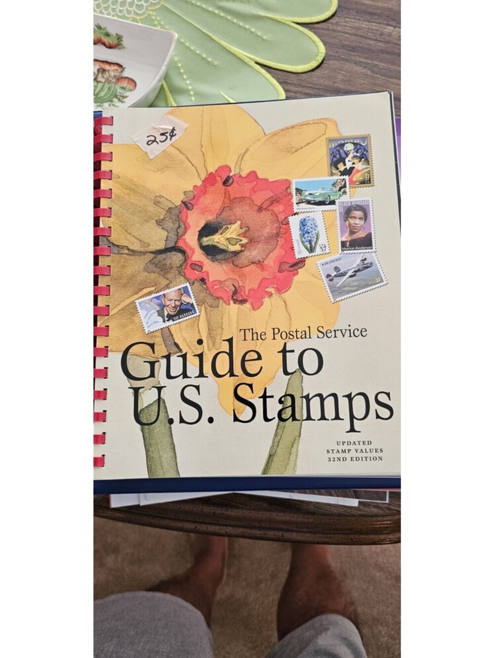 The Postal Service Guide to US Stamps 32nd Edition Updated Values Reference Book